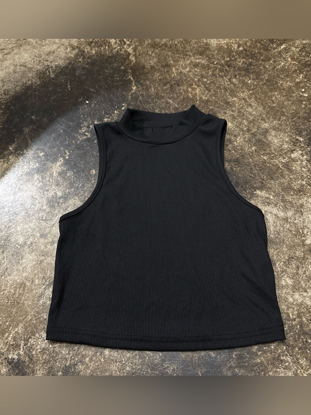 SHEIN Black Ribbed Mock Neck Cropped Tank